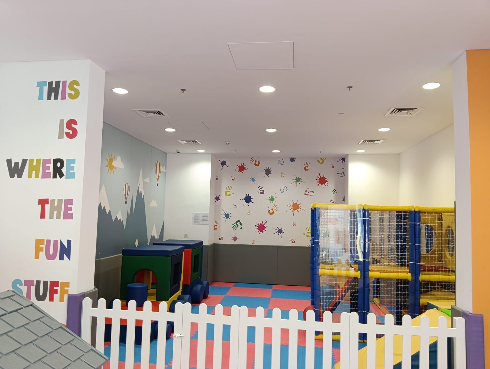 Saratoga Kids Area (3).jpeg
