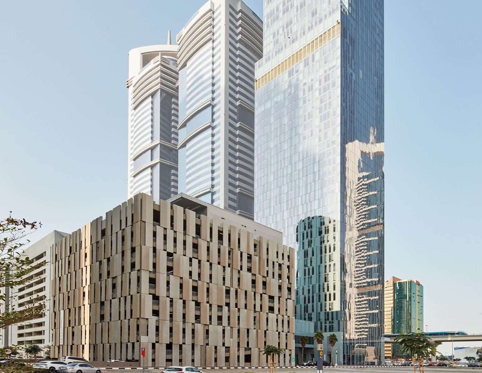 Rolex_Exterior_1.jpg